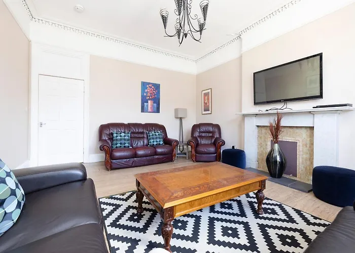Joivy Family Flat Near Leith